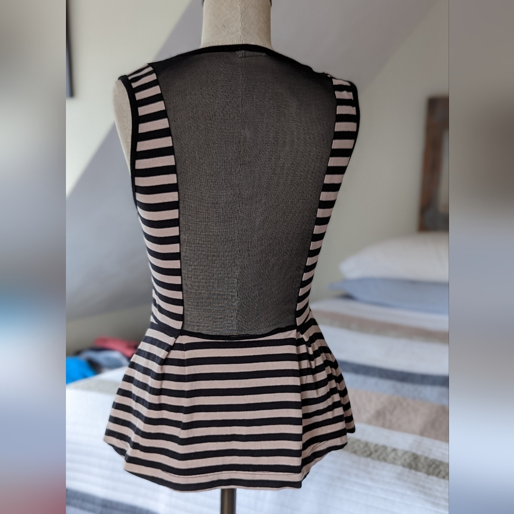 Pins & Needles Peplum Top - Picture 5 of 5